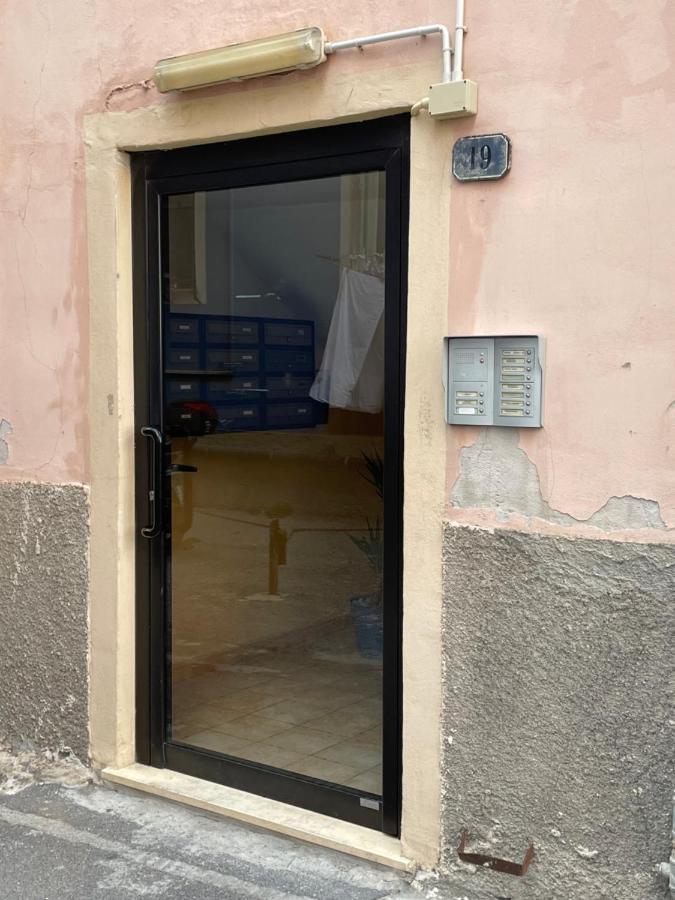 Appartamento Casa Aiga Marina Ventimiglia Esterno foto